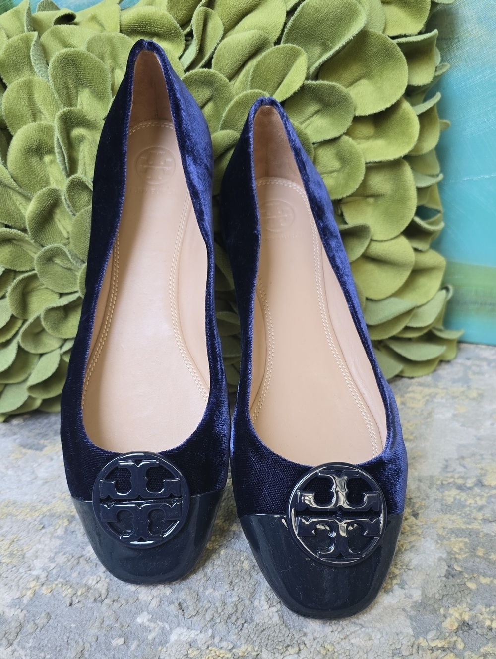 Tory Burch Chelsea Cap-Toe Ballet Flats in Royal Navy Velvet Size 9.5